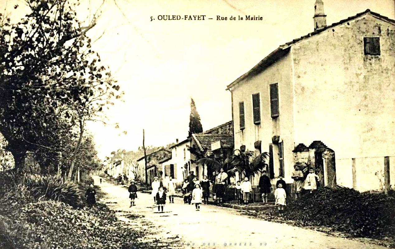 1804- Ouled-Fayet - Rue de la Mairie.jpg